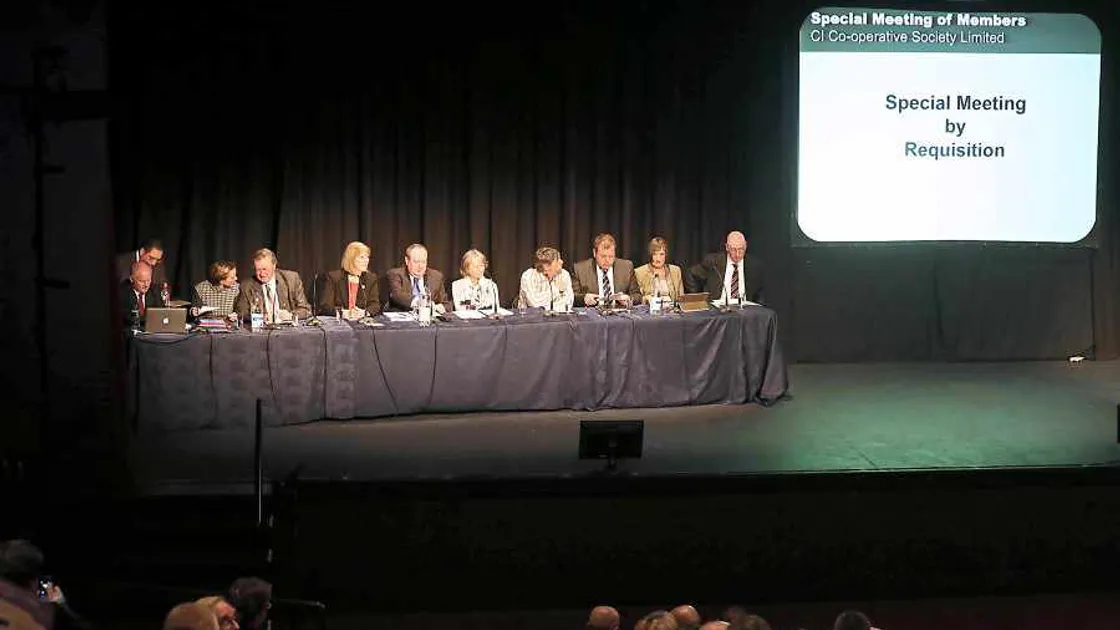 Co-op to press ahead with warehouse closures