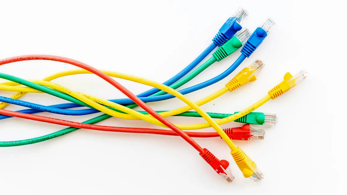 The new States IT model involving numerous suppliers had been working well since it was adopted on 1 August, but it was proving more expensive to operate, at least for now. 