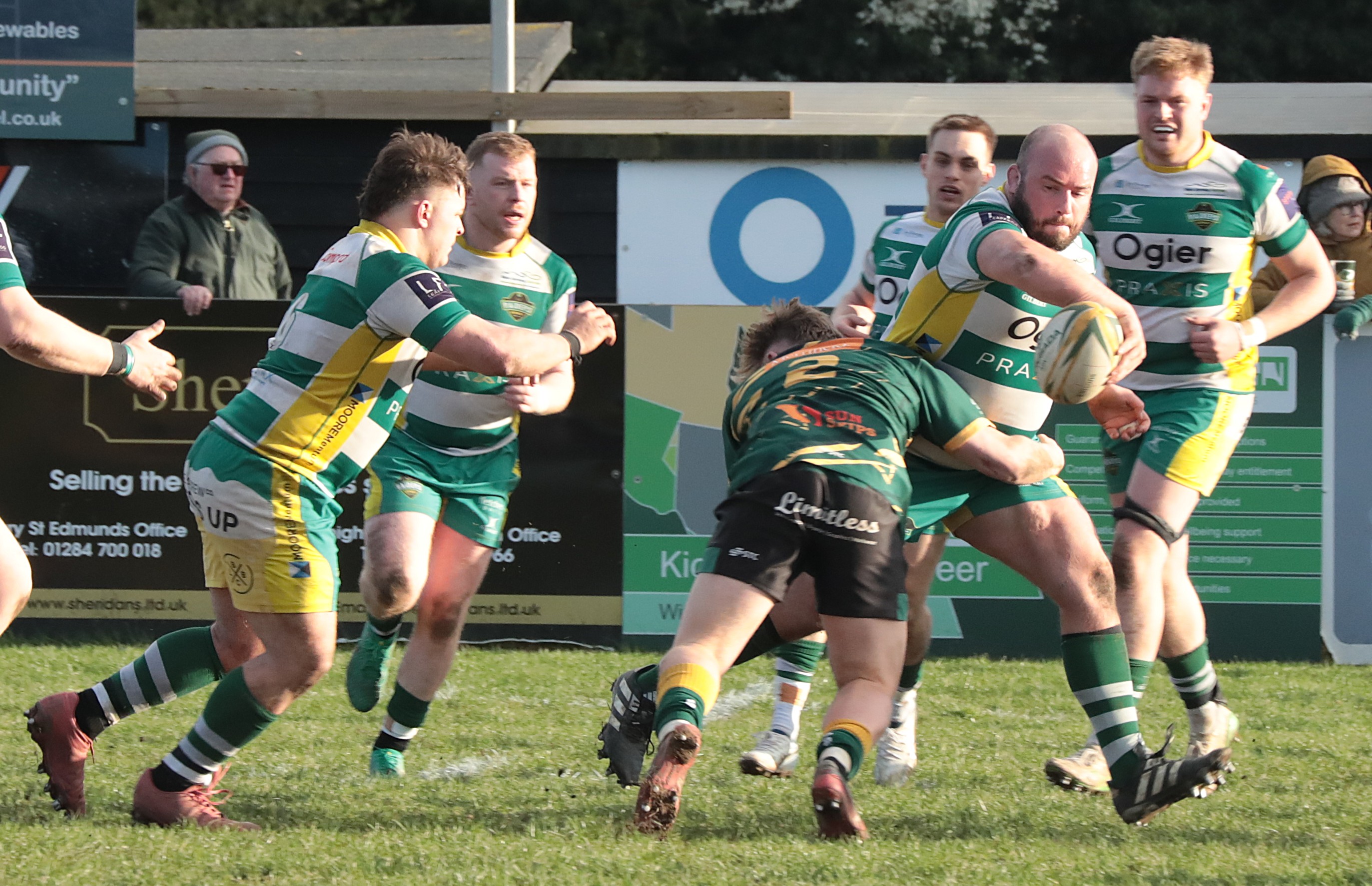 Weekend results have Raiders looking over their shoulder