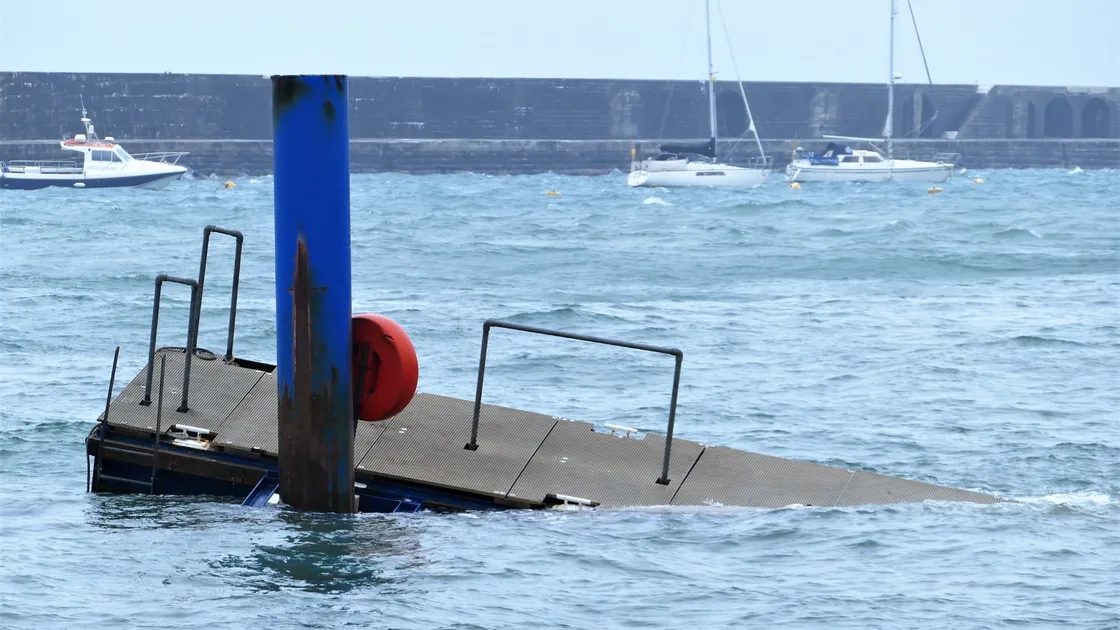 Pontoon damaged by winds in Alderney