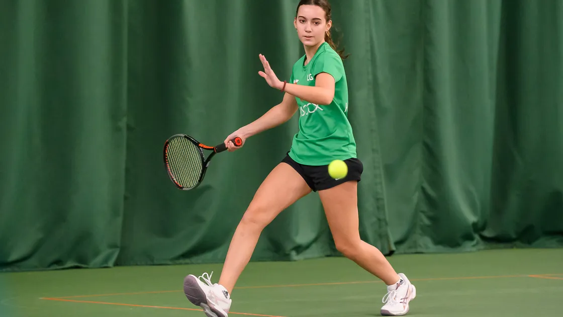 A fully-focused Lara Gavey prepares to hit her next shot