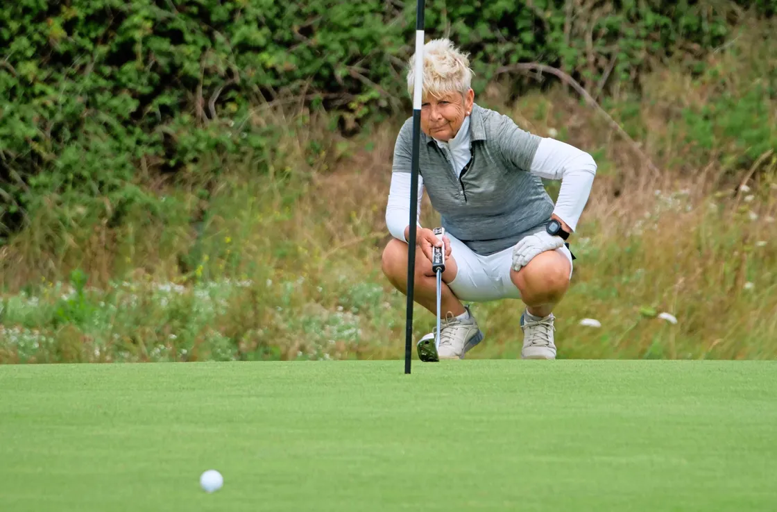 Di Aitchison lines up a putt on her way to the senior women's title. (Picture by Gareth Le Prevost, 33439000)