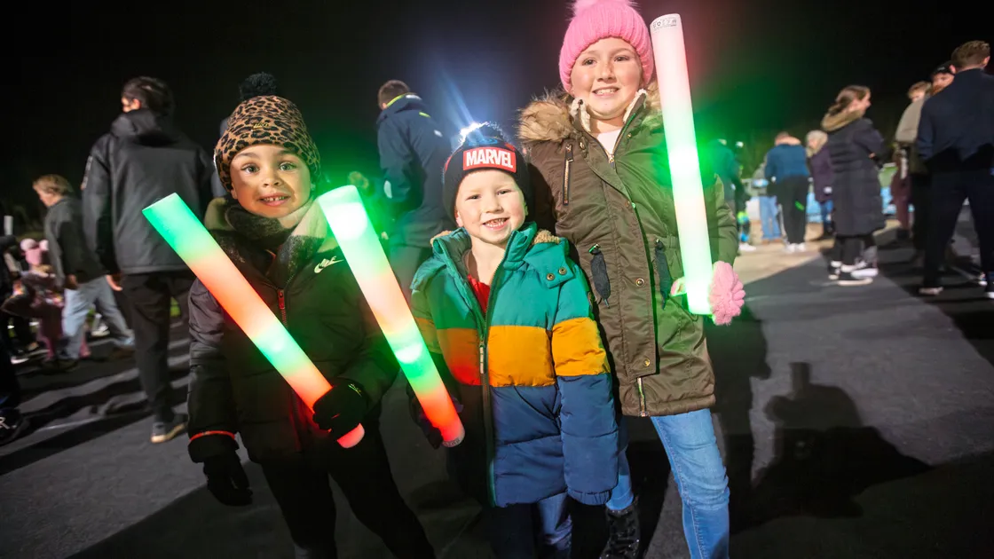 Left to right, Dallas Priaulx, 4, Parker Hill, 5, and Piper Hill, 8, at the firework display held at Footes Lane, raising money for the Rugby Club.(Pictures by Sophie Rabey, 33747362)