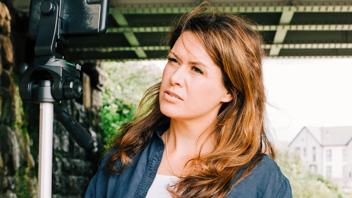 Former Guernsey Press journalist Anna Brees raised concerns with the BBC about radio DJ Scott Mills.