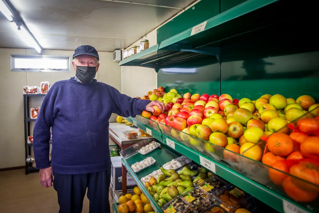 Clary Lesbirel is 93 and has been working throughout lockdown to provide people with fresh fruit and veg. (29307839)