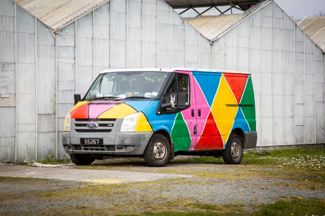 Rainbow van at La Rue des Reines, Forest.. (27900063)