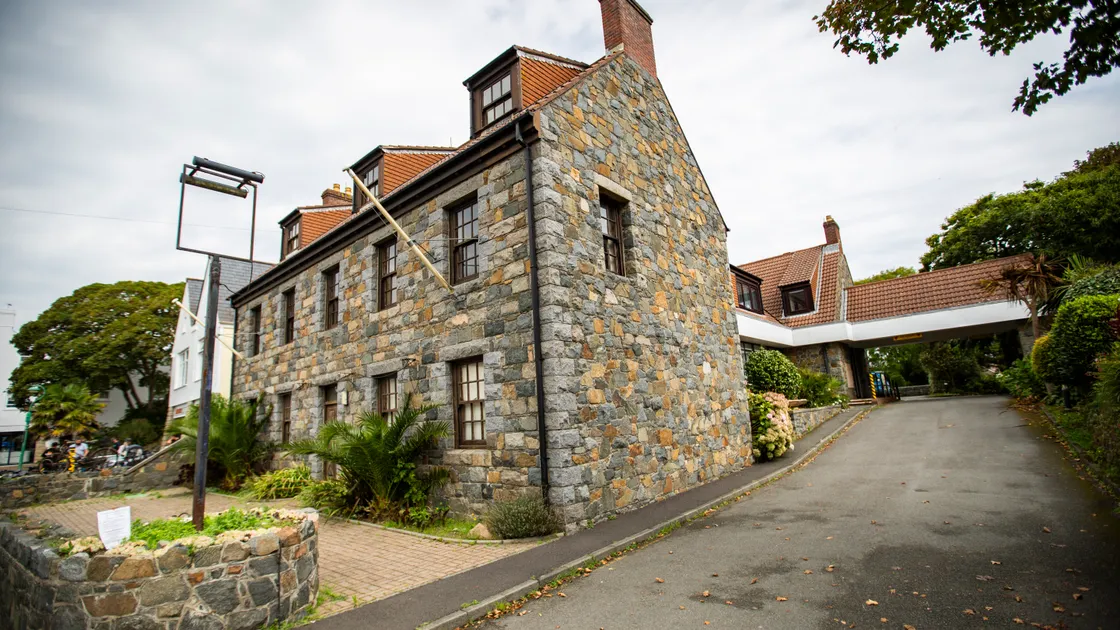 The former Lloyd’s Bank in St Martin’s was seen as a good site for homes, with up to 14 suggested. (33364370)