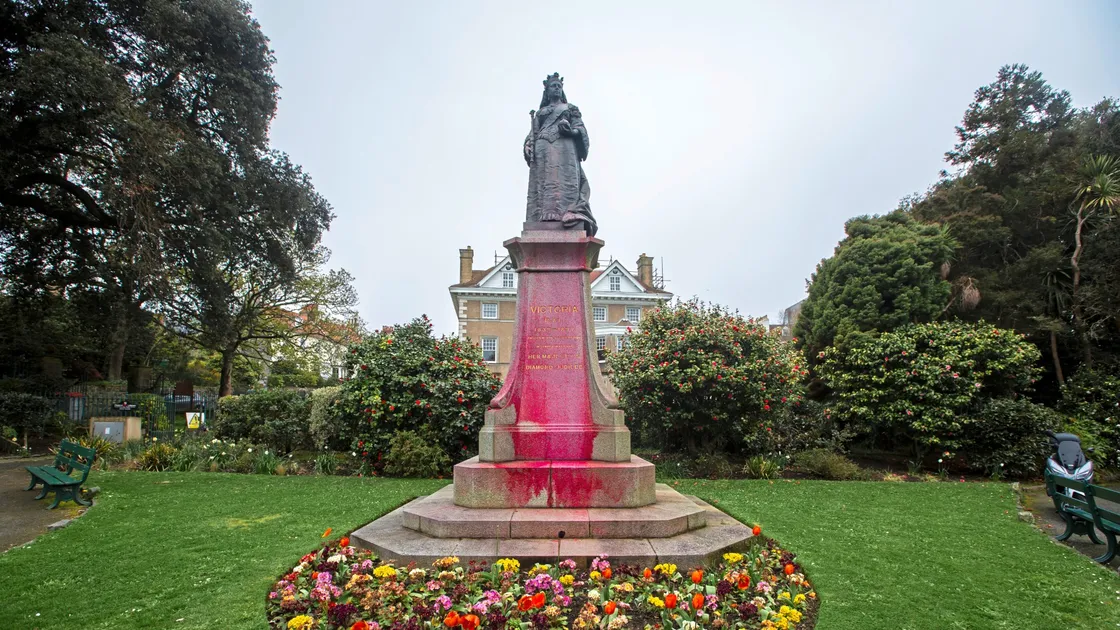 (Picture by Peter Frankland, 33134916)