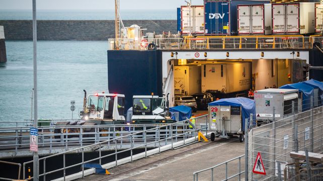 Building industry cautiously positive about French potential