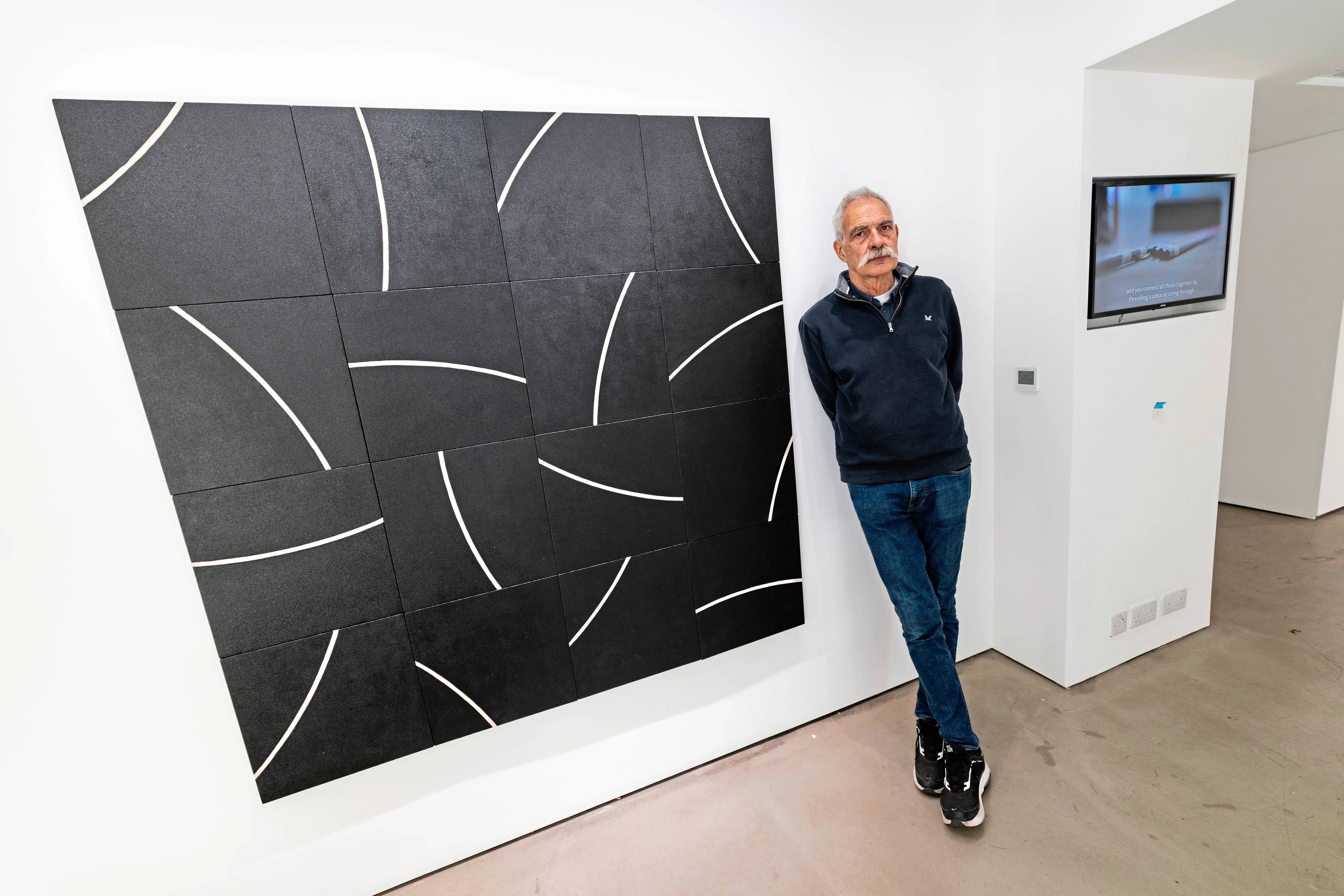 The circle line - Eric Snell returns home with new exhibition