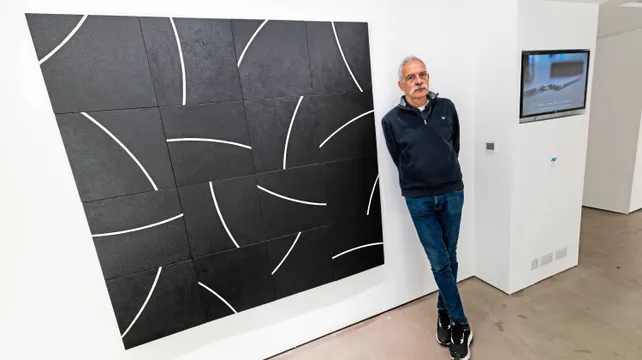 The circle line - Eric Snell returns home with new exhibition