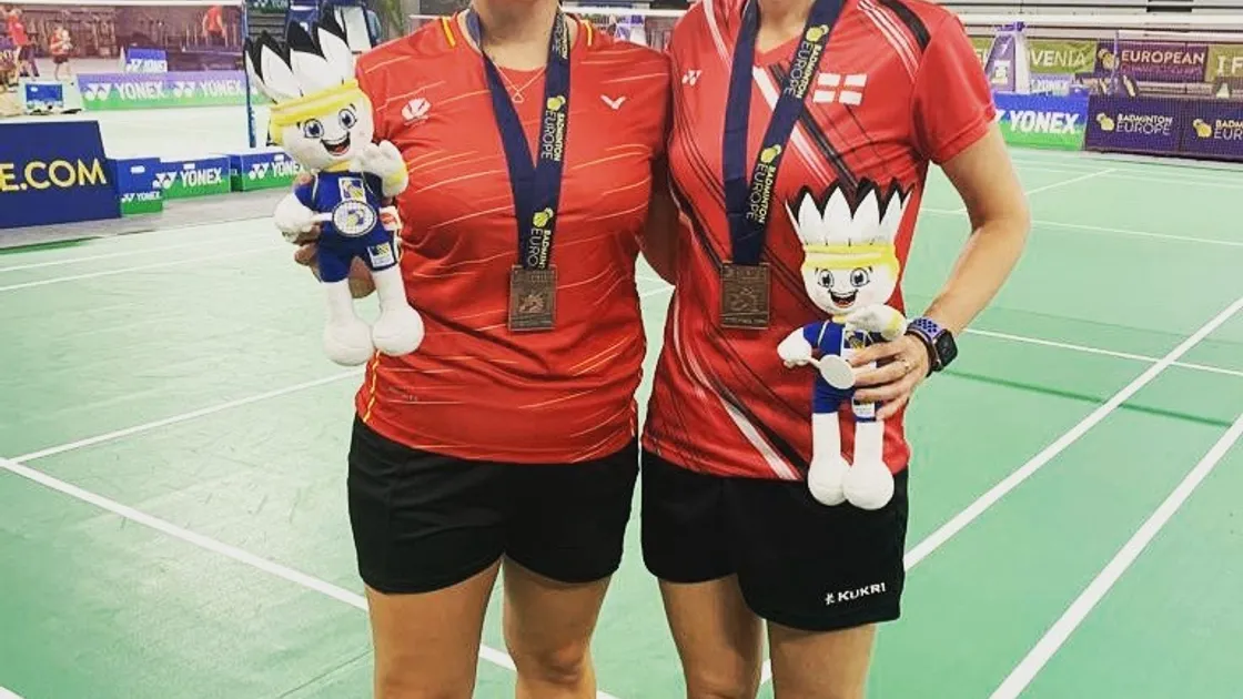 Bronze medallists: Frances McLure, left, and Elena Johnson. (31151967)