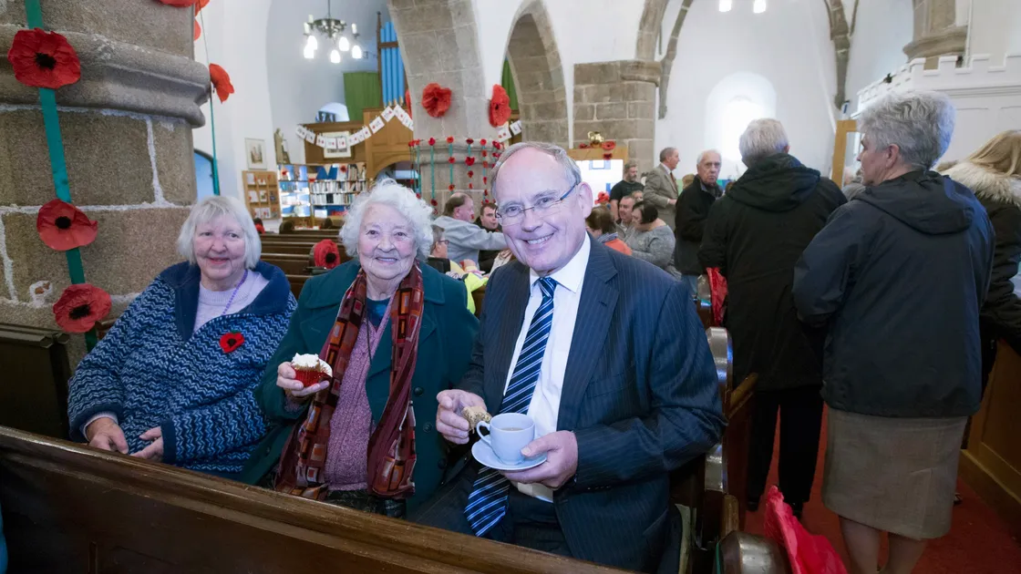 Chelsea Pensioners’ cardboard cut-outs join church tea party