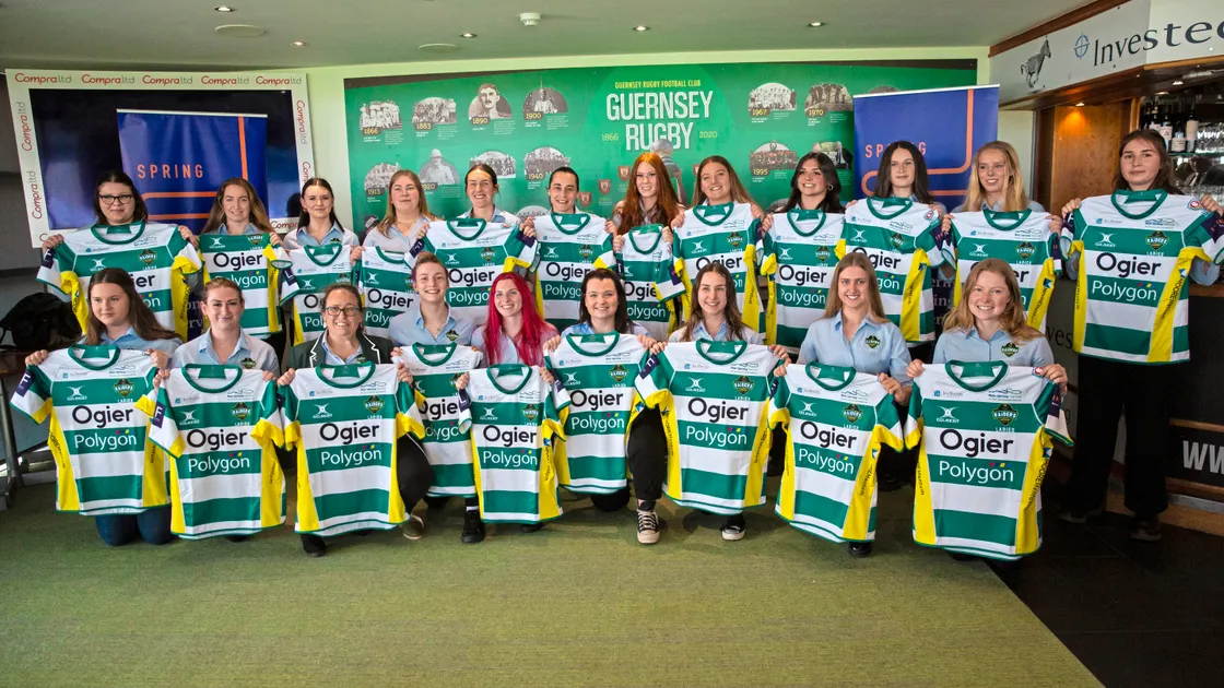 The Guernsey Raiders Ladies Siam squad at the shirt presentation. (Picture by Peter Frankland, 33197870)