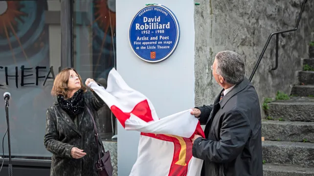 Blue plaque an ode to artist and poet David Robilliard