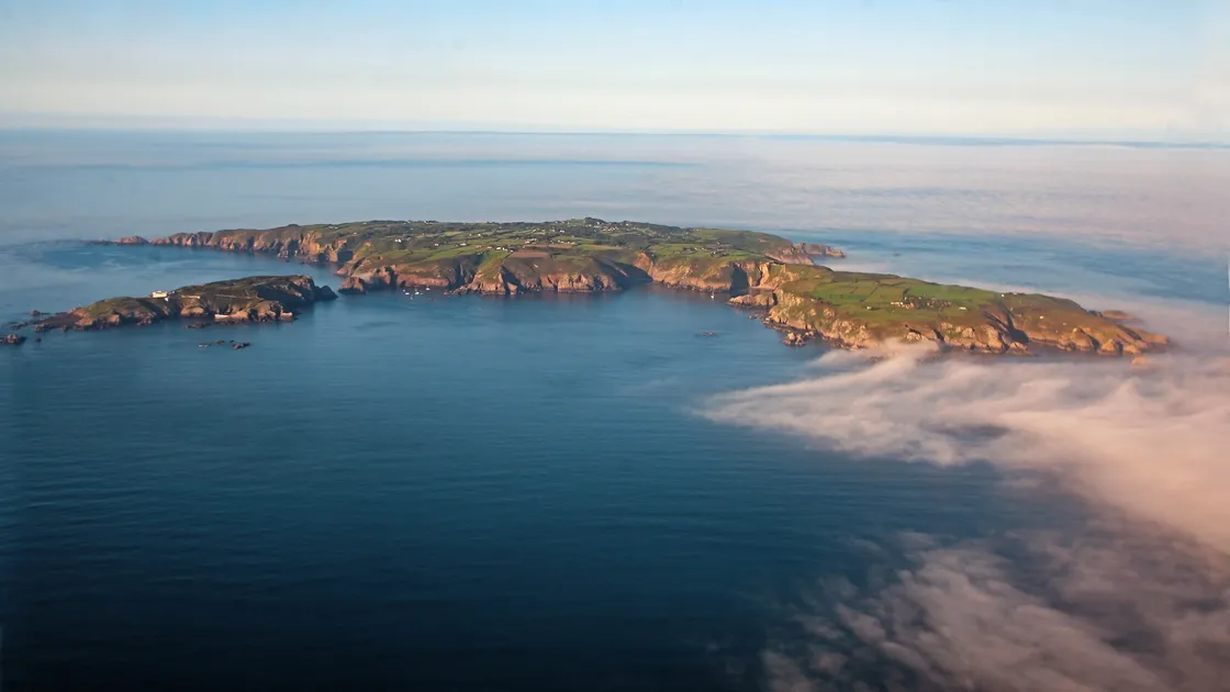 (Picture by Peter Frankland, 33095966)