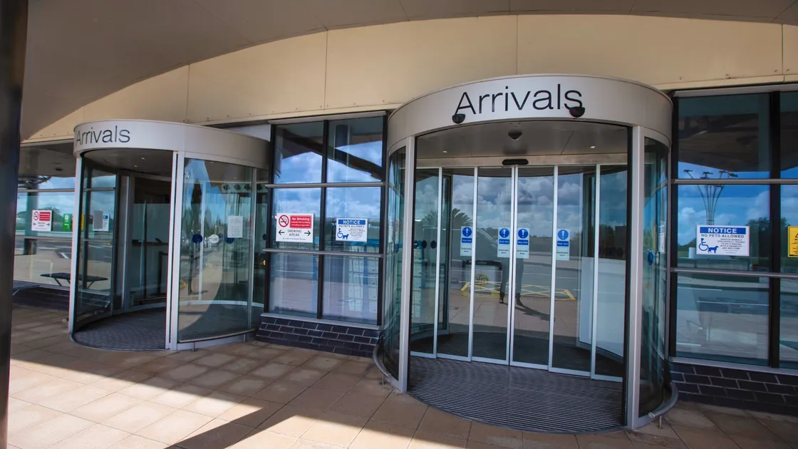 (Picture by Peter Frankland, 32943090)