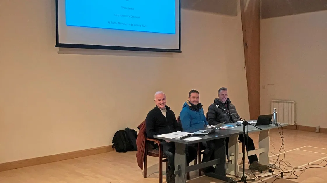 A public meeting took place to discuss proposals for a new electricity network. Left to right, Sark’s electricity price commissioner Shane Lynch, Policy & Finance chairman John Guille and Jake Burnyeat from Communities for Renewables.(Picture by Peter Cunneen, 32872736)