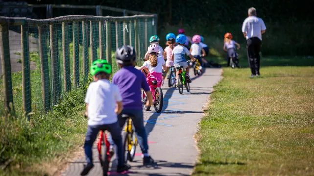 Three schools get funding to encourage cycling