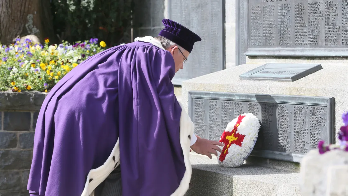 Current Bailiff Sir Richard Collas laying a wreath on Liberation Day. There is no political appetite to review the position’s dual role.                                                                      (Picture by Adrian Miller, 22614925)