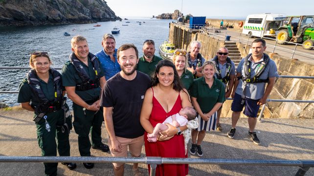 Baby Harriet born at sea aboard Flying Christine
