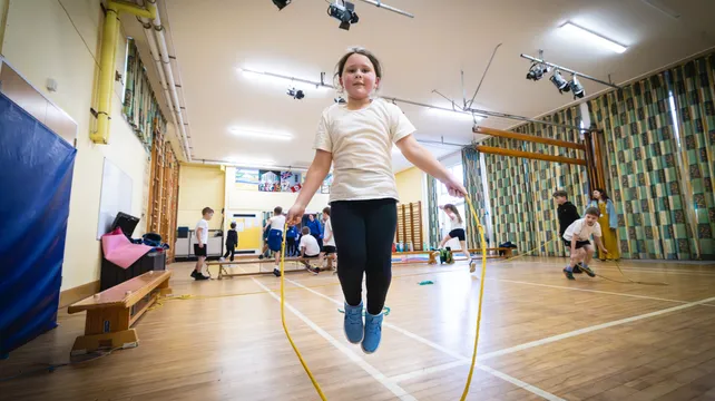 Skipping for Lihou – St Martin’s pupils hop to it