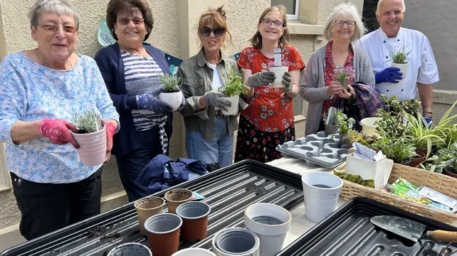 Islanders get their hands dirty for Great Big Green Week