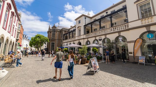 Market Square is the hottest place in town