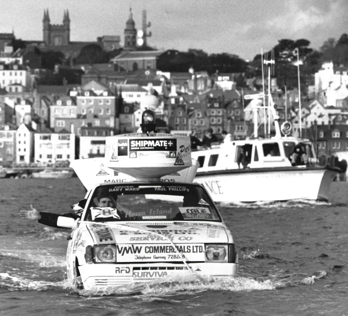 Gary Ward piloting the Fiat Uno in 1993.
