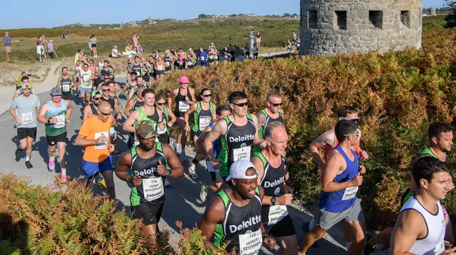 ‘One giant mutual support network of runners great and small’
