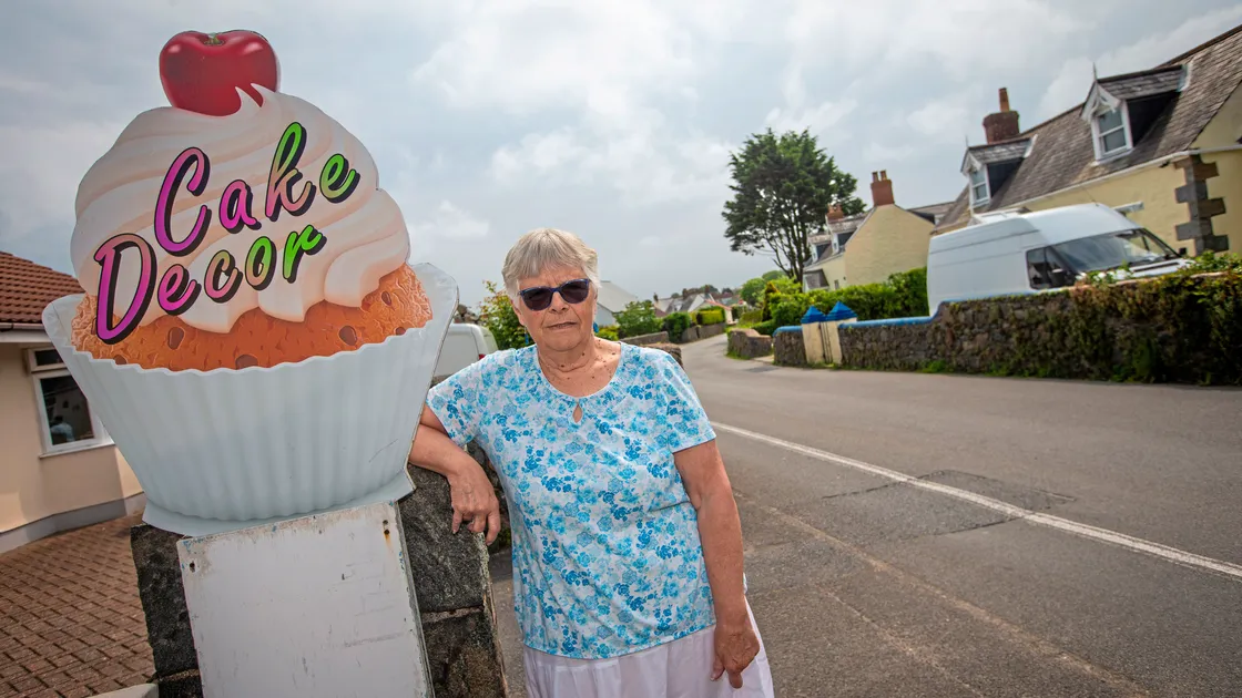 Les Sauvagees resident Marilyn Campbell, who also operates a cake decoration business along the road, said she was concerned about the inconvenience of a one-way system for customers. (Picture by Peter Frankland, 33252940)