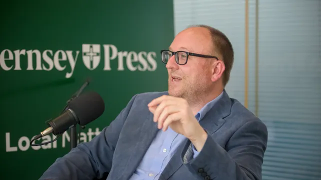 Collins claims P&R has mishandled public engagement