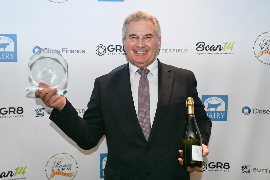 Carlos Aguiar was presented with the Special Recognition Award.