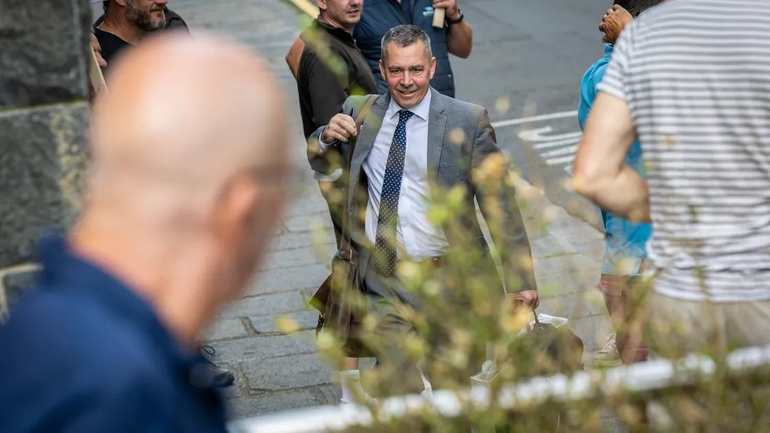 Deputy Leadbeater stressed that his amendment was neither pro- nor anti-GST, but instead was seeking the quality of information needed to make a decision about it.