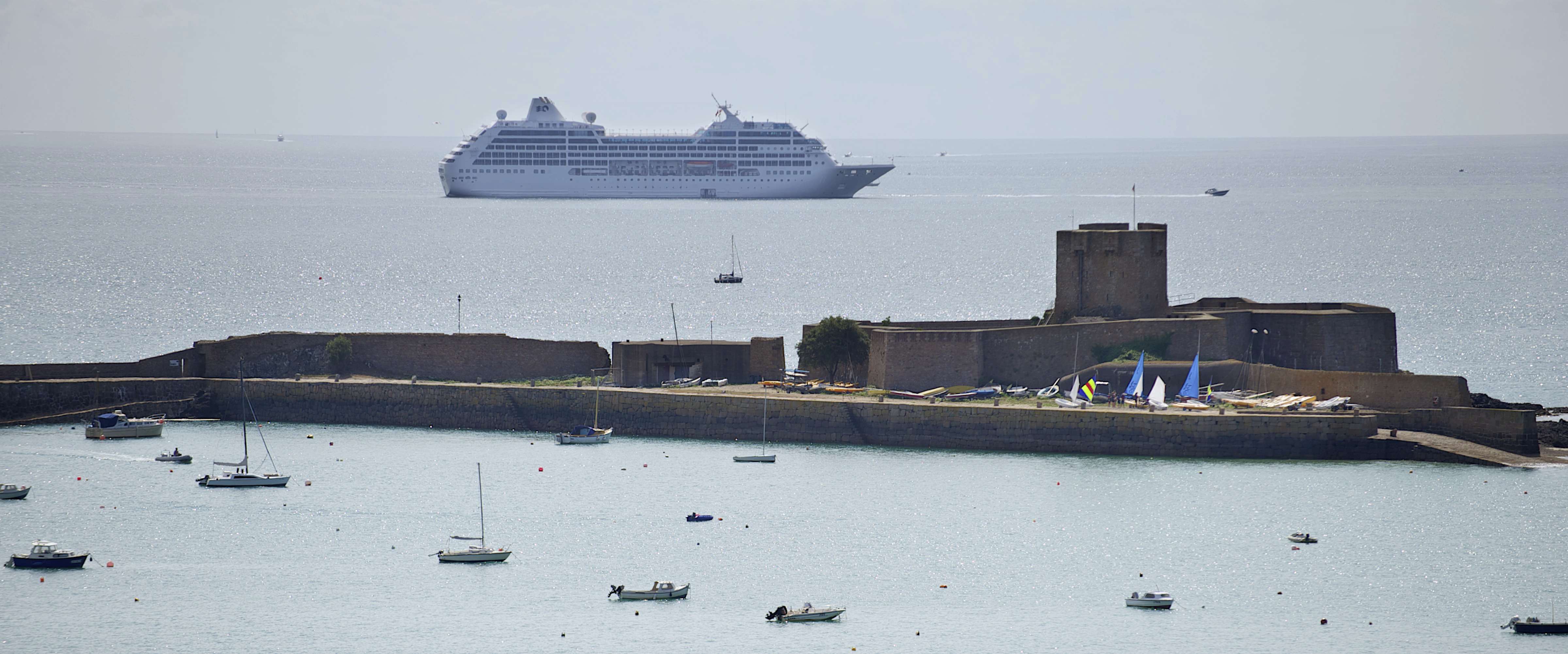 Jersey looks to attract more cruise ships