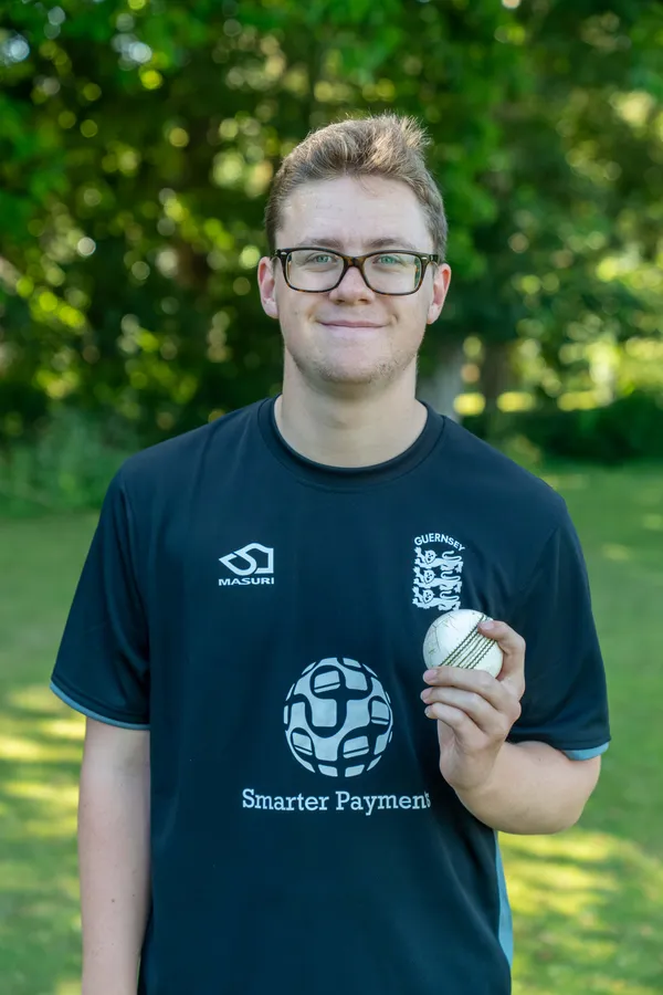 Alfie Gallienne took six wickets for Guernsey in their U19 inter-insular victory.