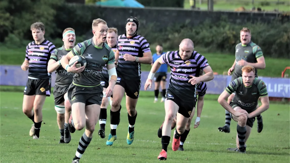 Raiders fullback Joe Andresen scoring his try at Clifton on Saturday. (Picture by Mike Marshall, 30196303)