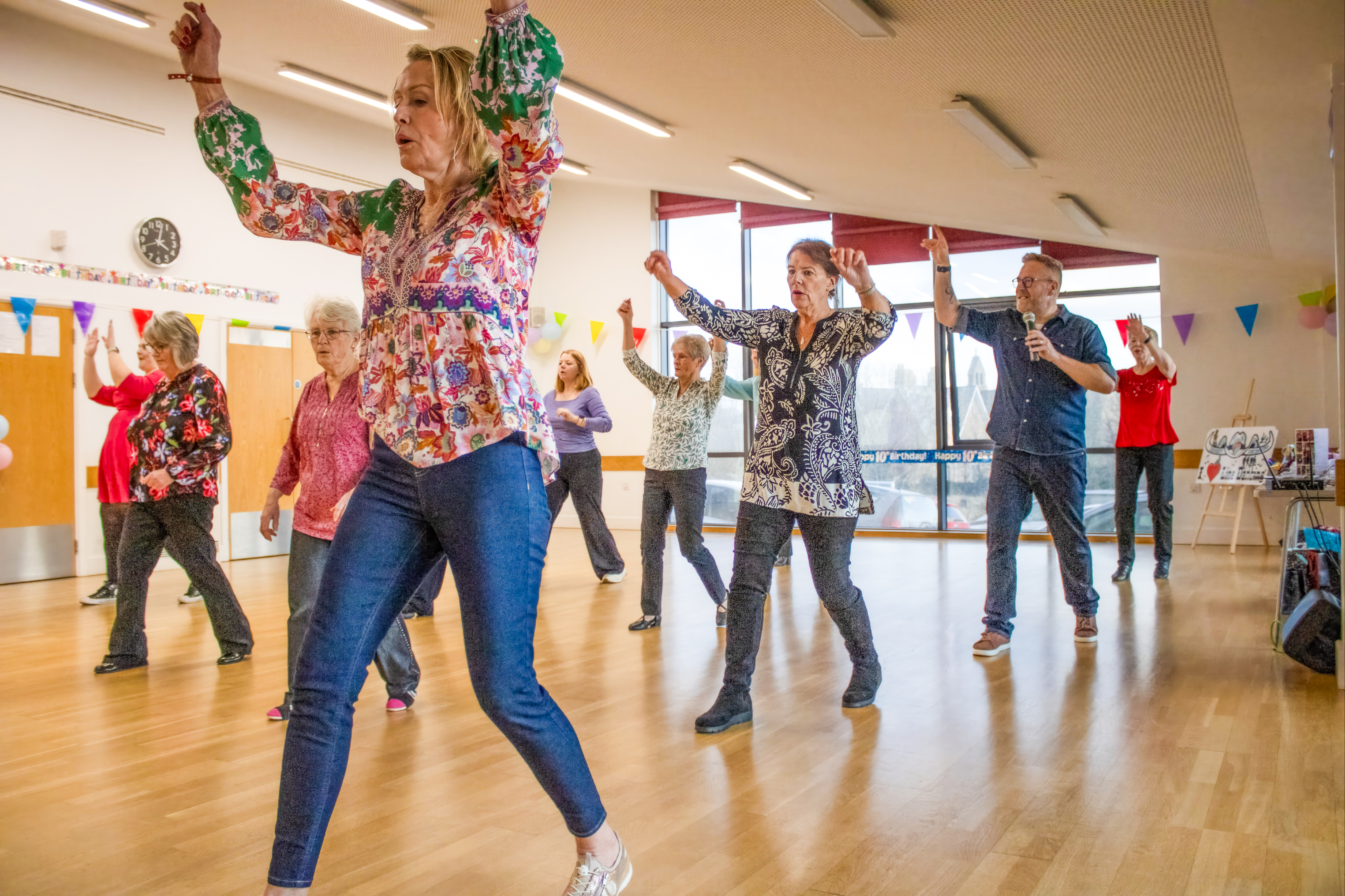 A decade on the dancefloor – Donkeys are keeping in line