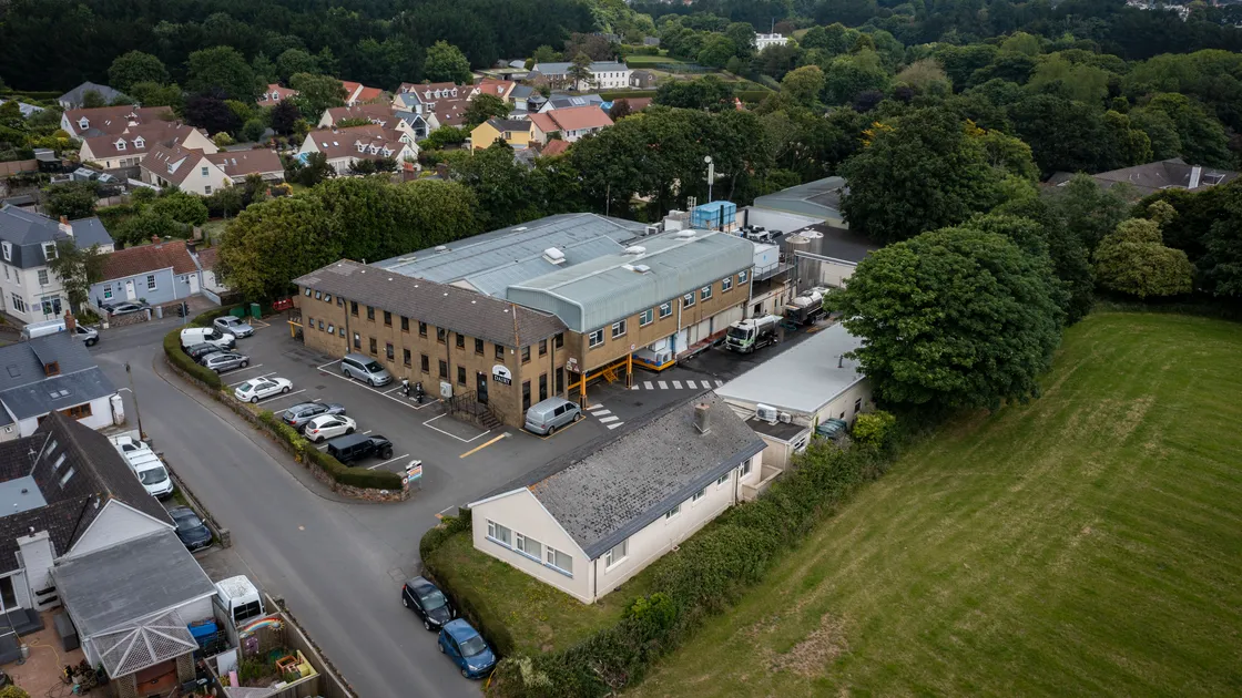 There seems to be far more willingness to see a new States Dairy become a reality than existed in the last Assembly. 