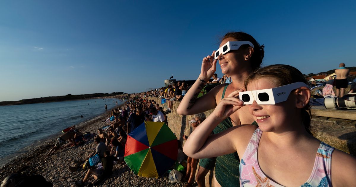 Islanders flock to the west coast to witness partial solar ...