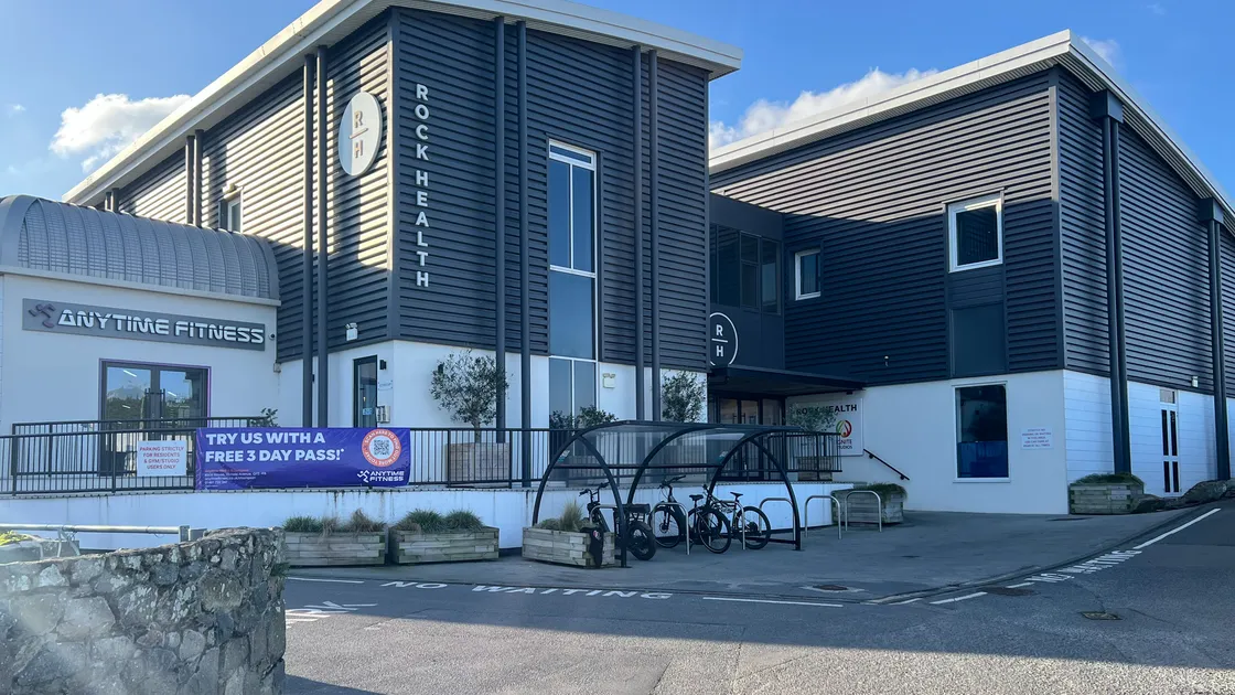 The venue within the former Guernsey Bowl site – described as ‘Guernsey’s first purpose-built studio space for self-employed instructors’ – served eviction notices to several businesses and clubs at the beginning of Christmas week, informing them they had to vacate the premises by Friday 9 January. (Picture by Andrew Le Poidevin, 553220)