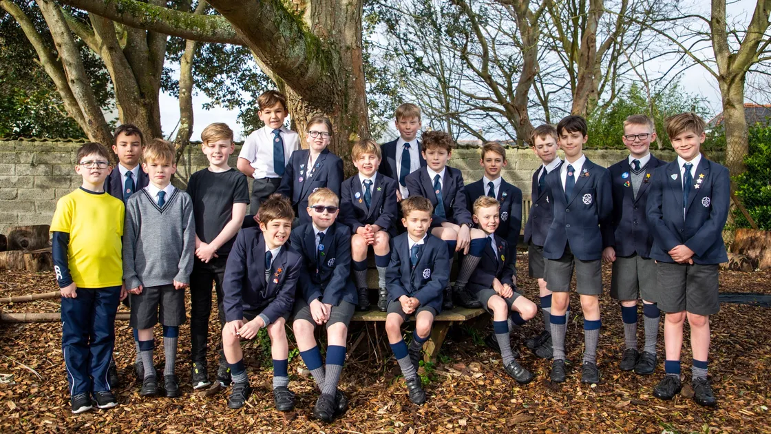 The school council at Beechwood led an assembly yesterday for parents and carers to celebrate achieving bronze level in Unicef’s Rights Respecting programme. (Picture by Sophie Rabey, 27345049)