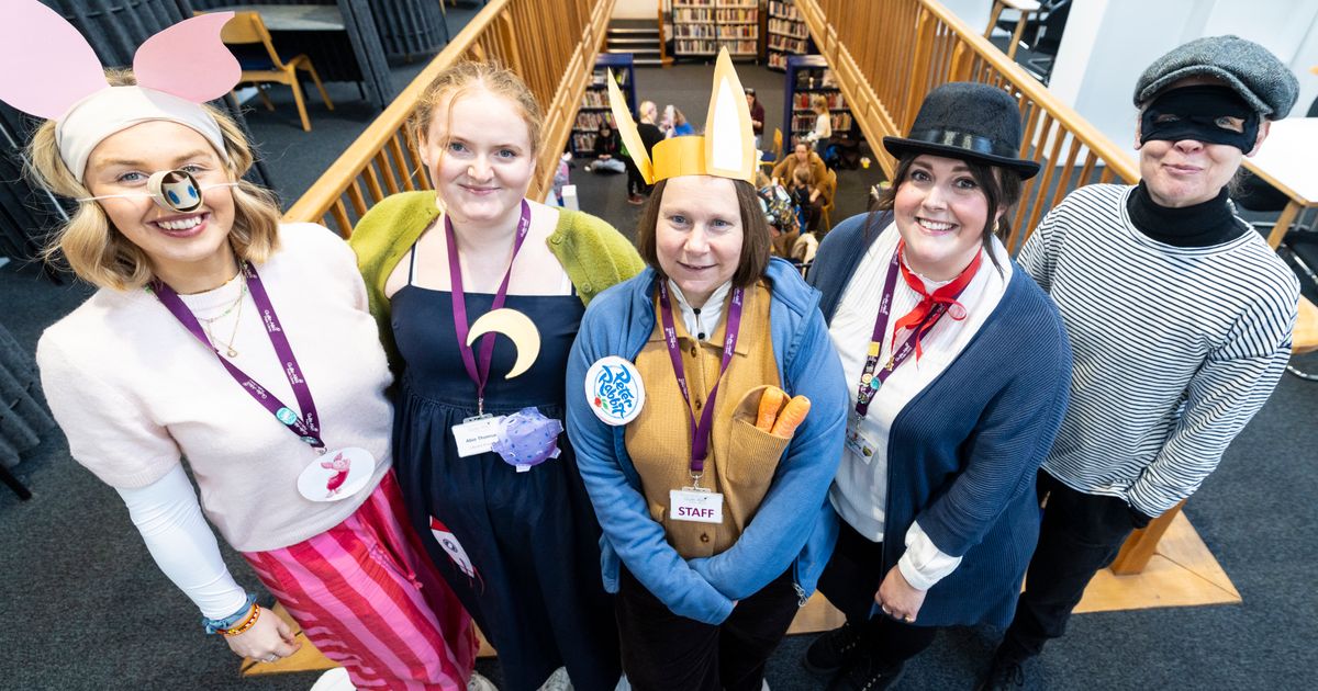 Library’s Costume Creation offers dressing-up ideas