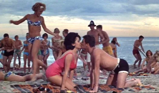 Beach Blanket Bingo is a cinematic cheese dream. 