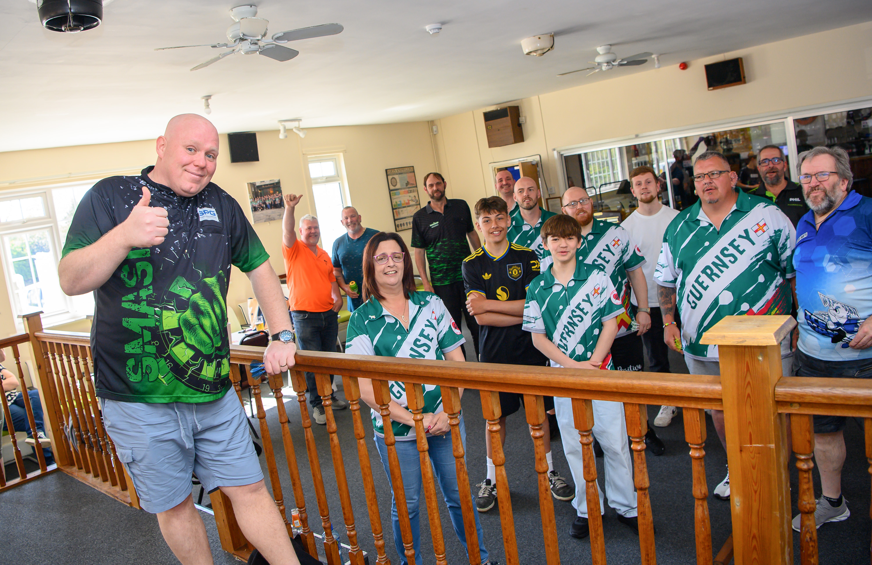 Visiting professional 'Smash' takes on the locals