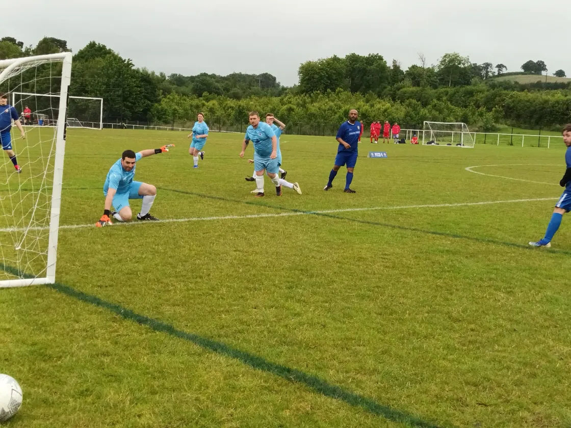 A close call for the Dynamics as the ball goes just wide.