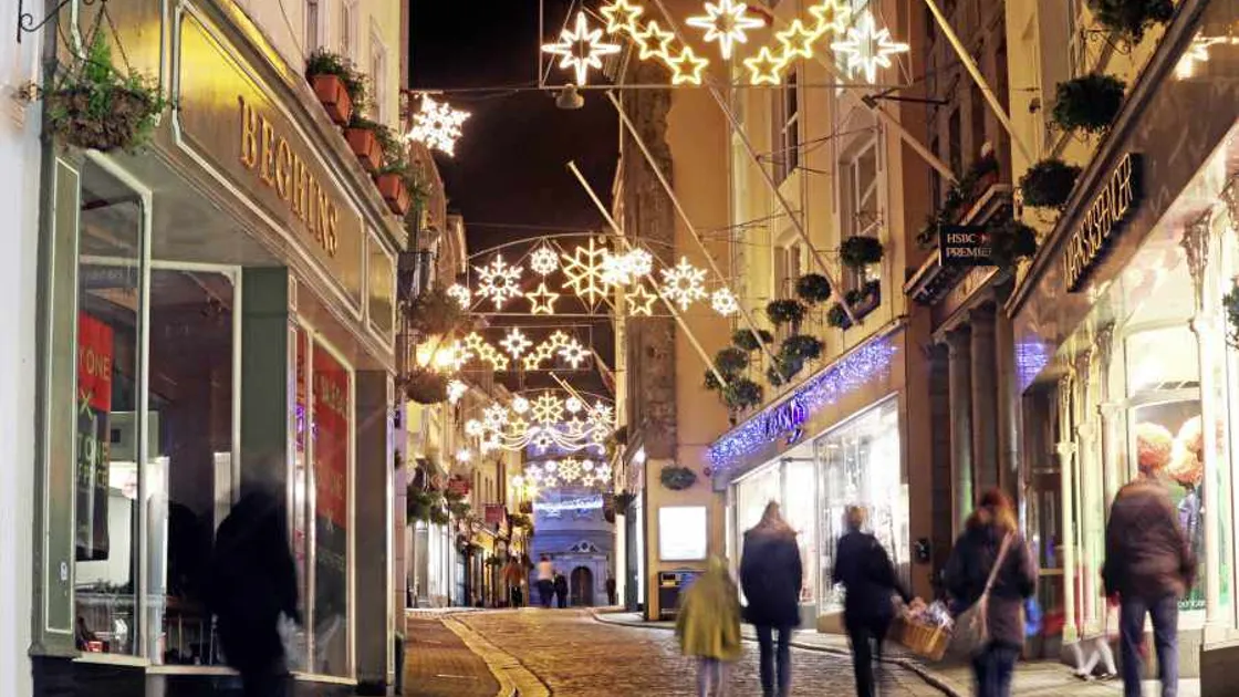 £25,000 needed for Town Christmas lights