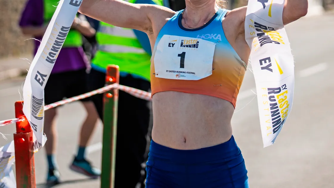 Steph Twell is first woman home in yesterday’s 10km as she successfully defended her overall title. (Picture by Sophie Rabey, 33105173)