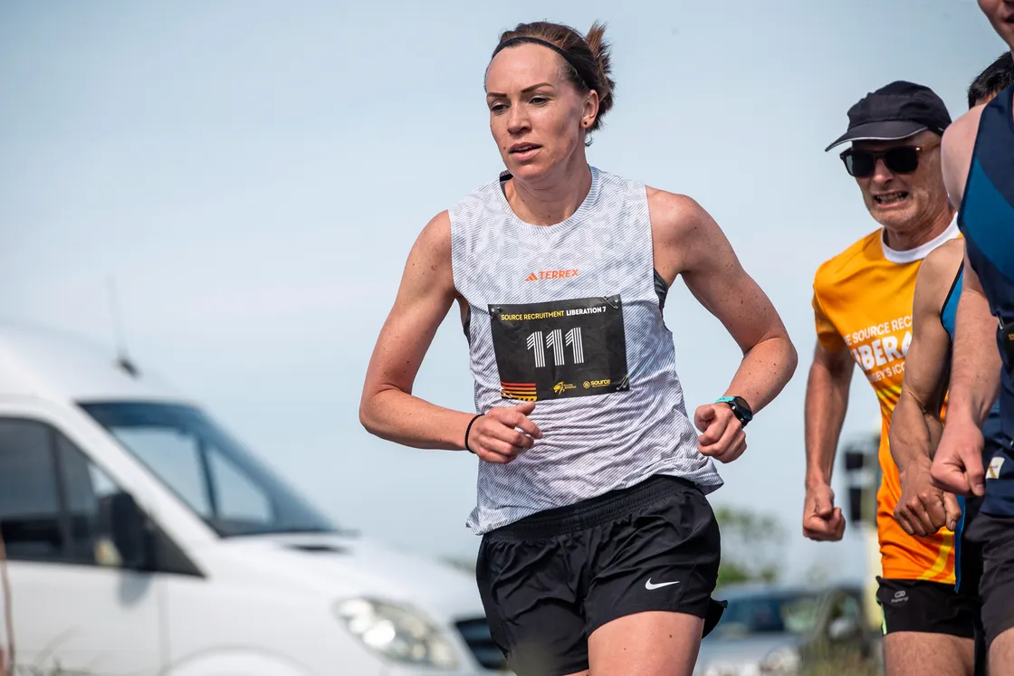 Weston and Whitty take the ‘W’ in Liberation Seven