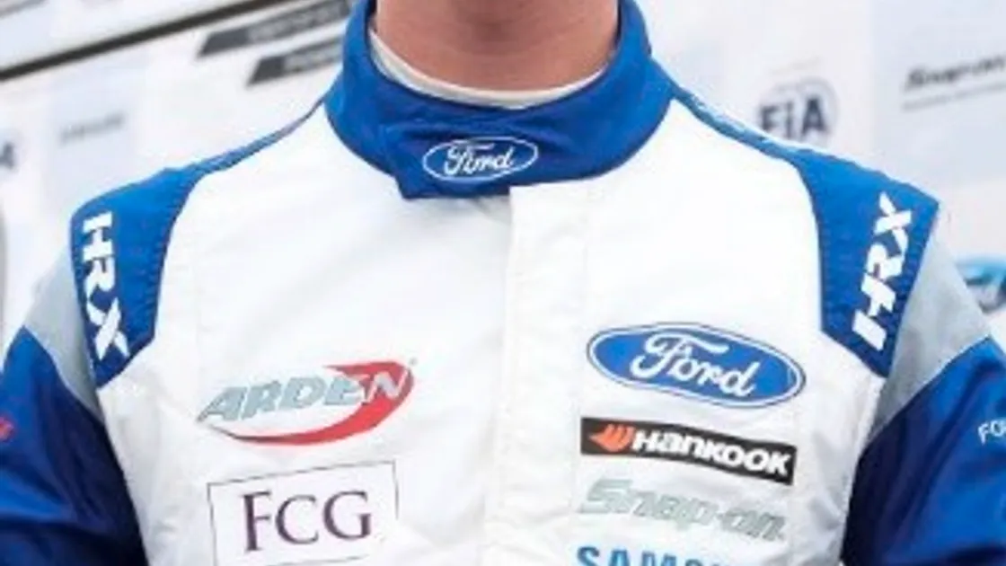 Back in contention, a happy Sebastian Priaulx. (Picture by Jakob Ebrey Photography, 22139446)